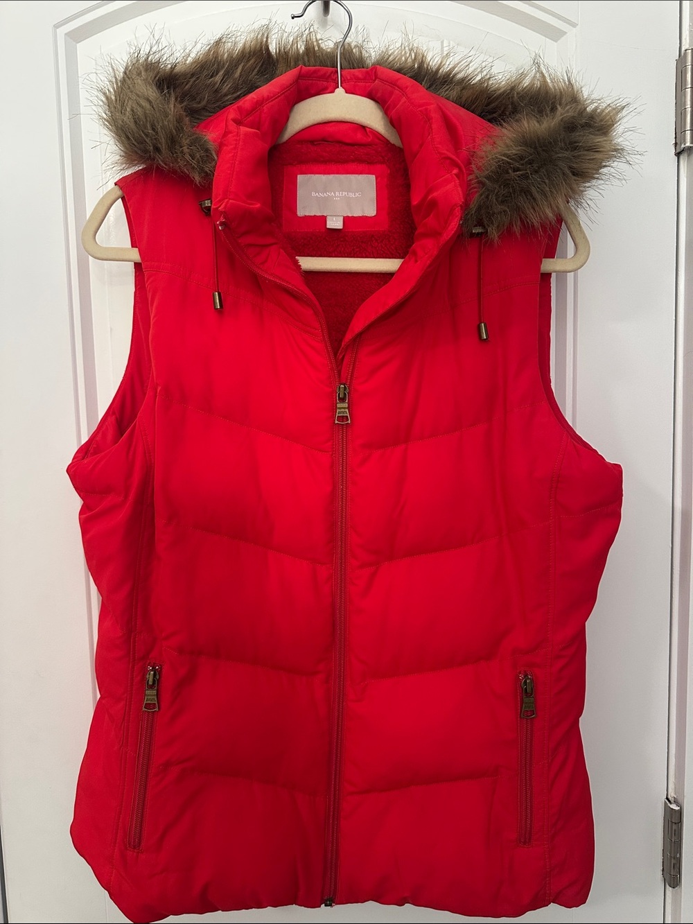 Banana Republic Red Quilted Puffer Vest with Faux-Fur Hood